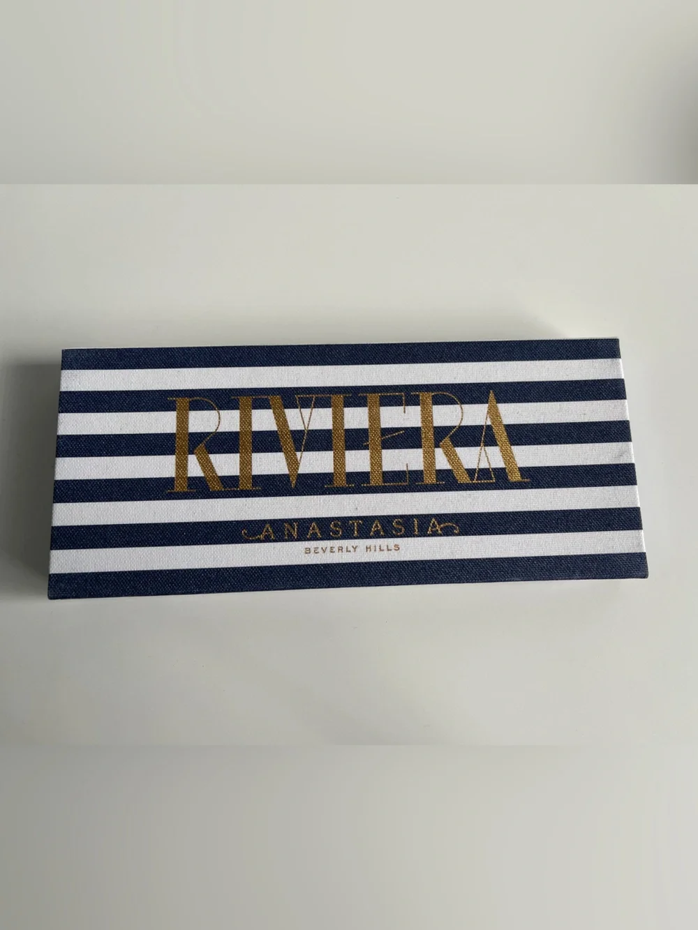 Anastasia Beverly Hills Rivera eyeshadow palette 14 Shadows